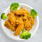Best Fried Chicken Wings (8) in Medford, NY
